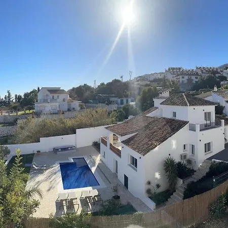 Villa Luxury Andalucia Seaview Private Pool Close To Centre Benalmadena